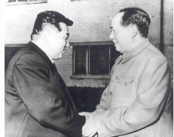 김일성과 마오쩌뚱[ 사진= 한국전사].png